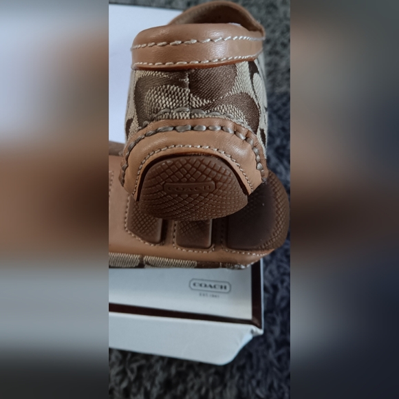 Coach flats - Picture 16 of 16
